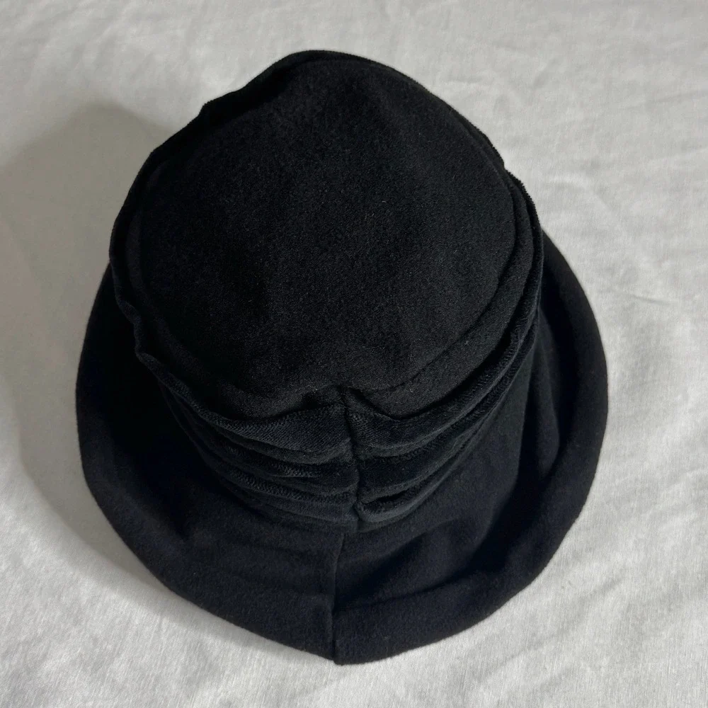 Vintage Lady Rachel Black Wool Blend‎ Cloche Hat Made in Italy Tiered Pleated